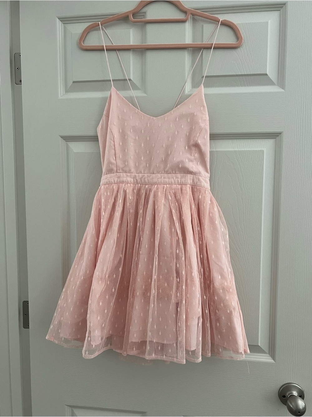 Forever 21 Light Pink Tulle Spaghetti-Strap Party Dress